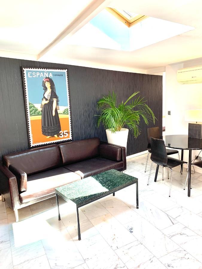 Apartamentos Por Temporada En Puerta Del Sol Мадрид Экстерьер фото