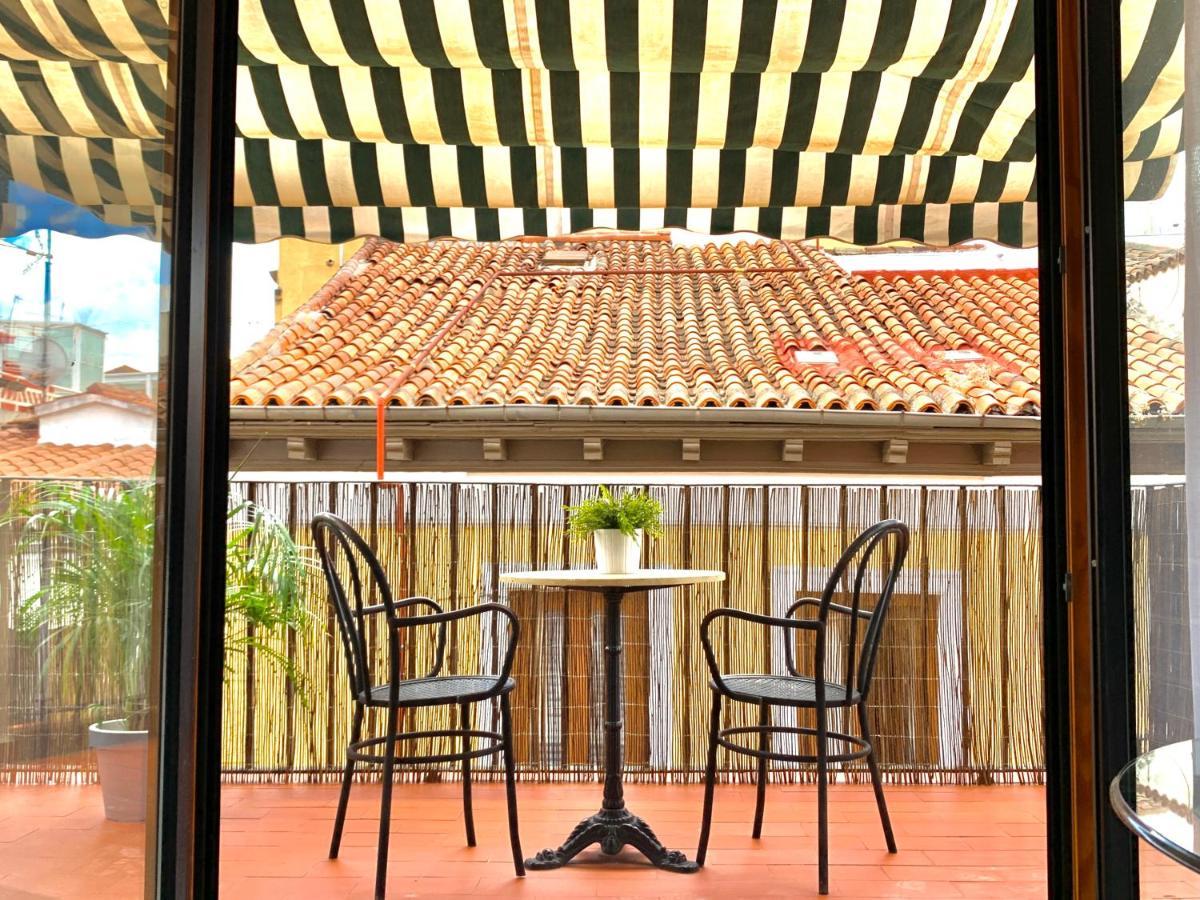 Apartamentos Por Temporada En Puerta Del Sol Мадрид Экстерьер фото
