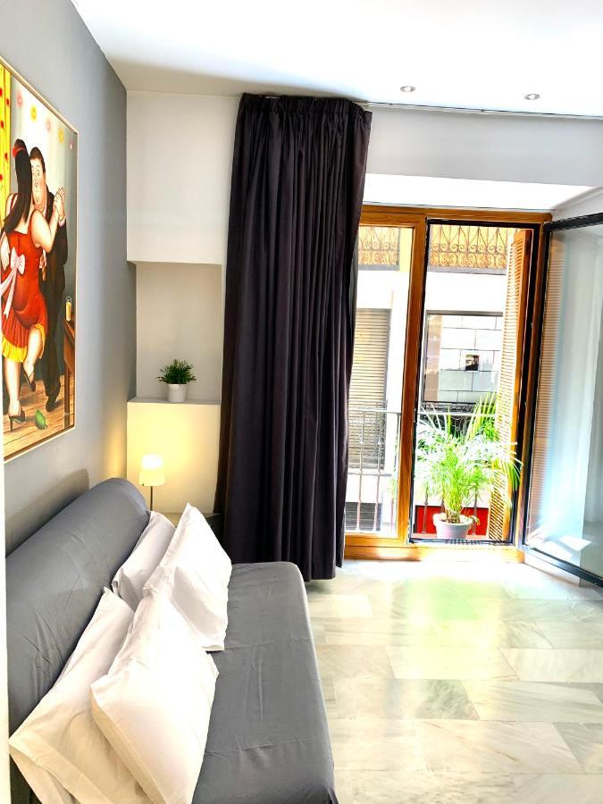 Apartamentos Por Temporada En Puerta Del Sol Мадрид Экстерьер фото